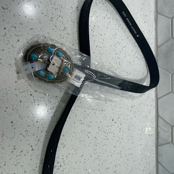 Most Wanted Black Leather Tooled Belt Round Turquoise Stone Buckle NEW Medium